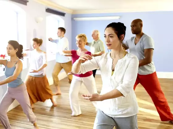 Qigong Cantik - 8 Brokat