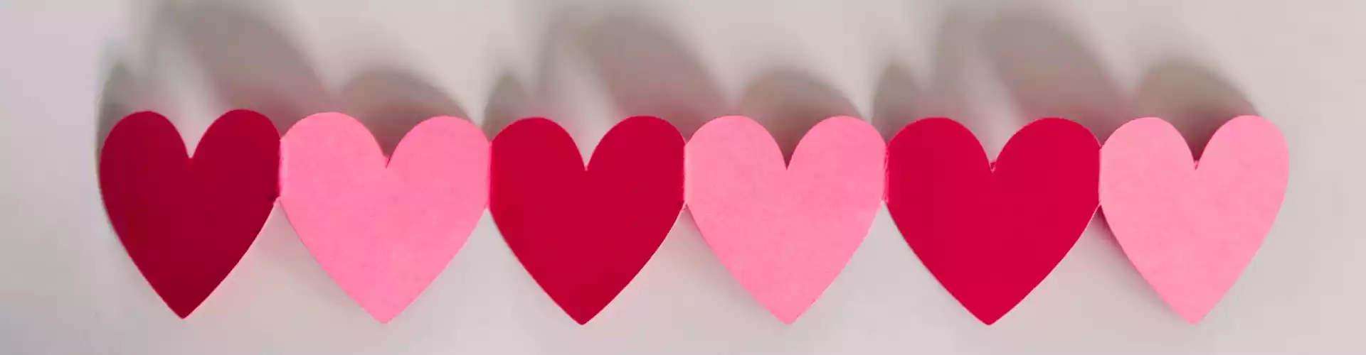 Cómo atravesar un eclipse total del corazón - Multilingüe - Online Class by Myndee Joan Garrett