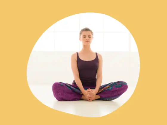 Fluxo Meditativo para Iniciantes: Yoga Vinyasa Básico